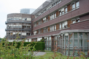 Afbeelding van het pand aan de Burgemeester Roelenweg